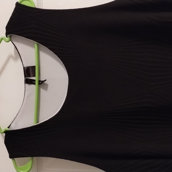 Tank Top - Picture 2 of 4